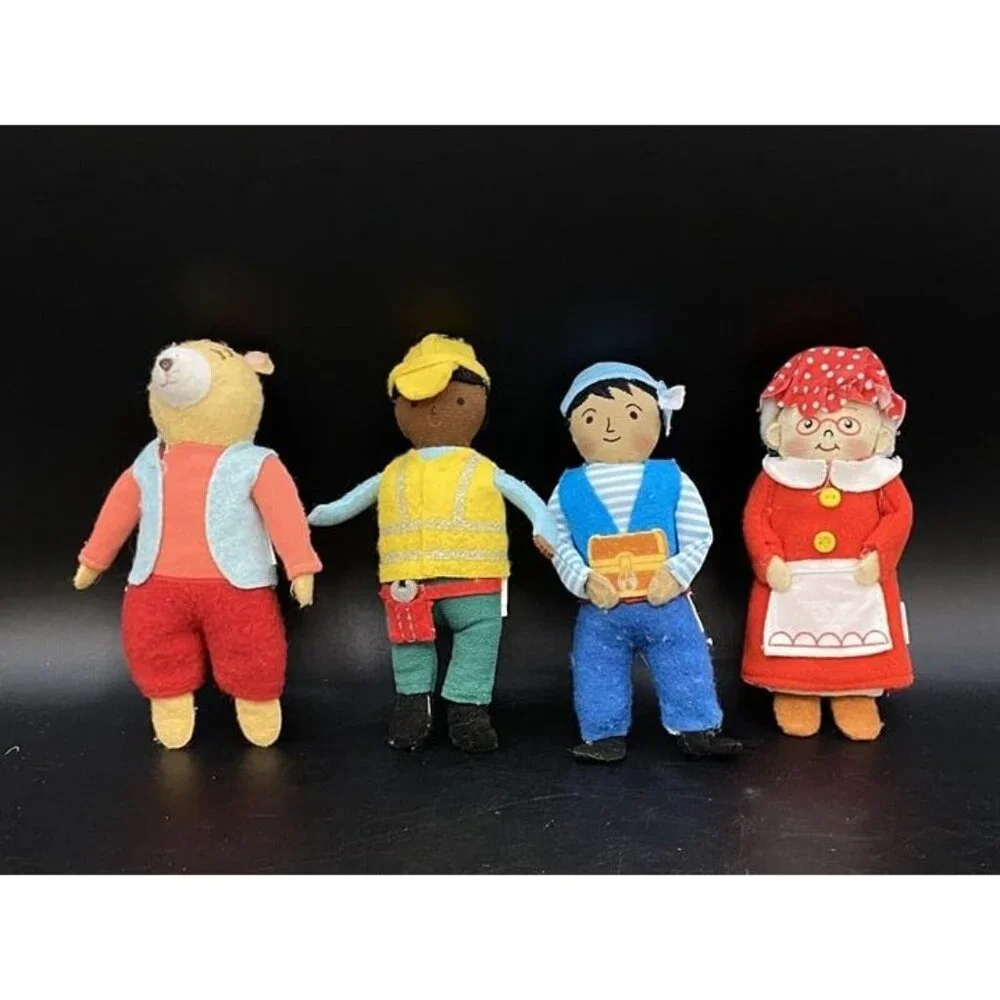 4 Target Wondershop Felt Goldilocks Bear Construction Worker Pirate Grandma